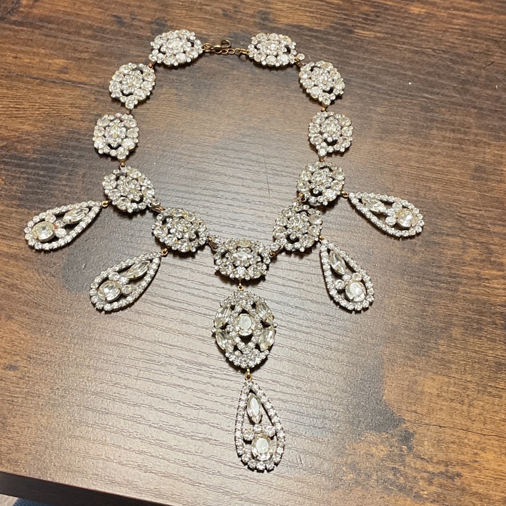 Elegant Gold and Silver Floral Necklace